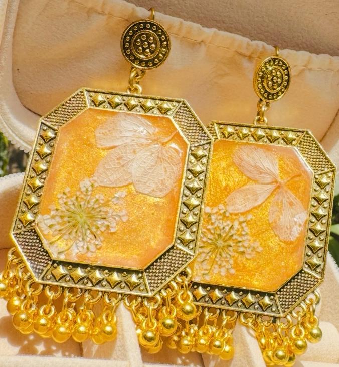 Resin's Jhumka