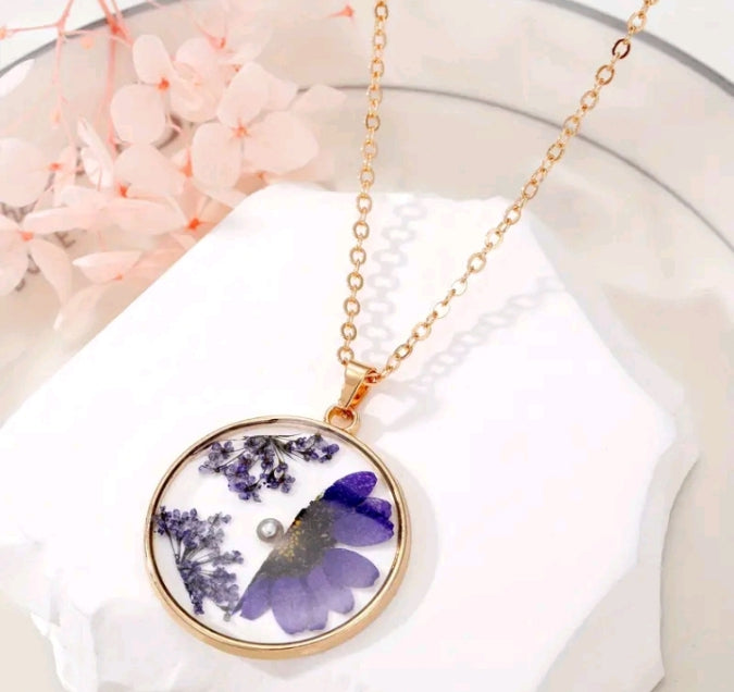 Ocean Mist Resin's Pendant